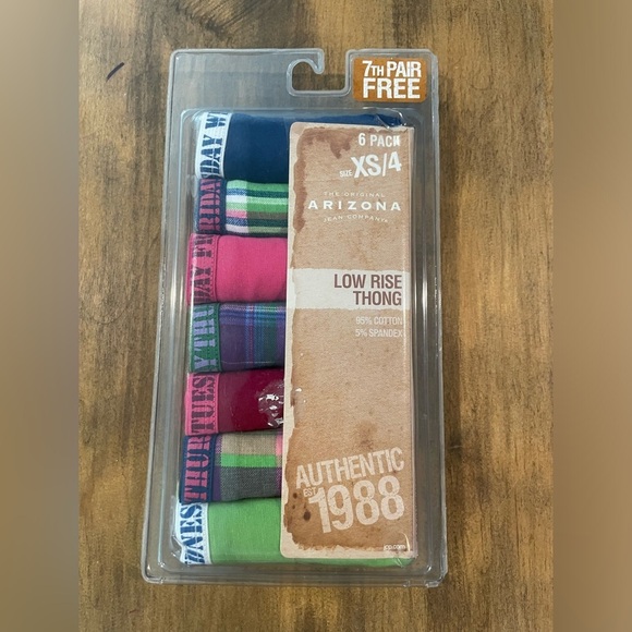 🤍❗️NIB Arizona Jean Company Days of the Week Low Rise Thongs 7 Count Size XS 4 - Picture 1 of 2